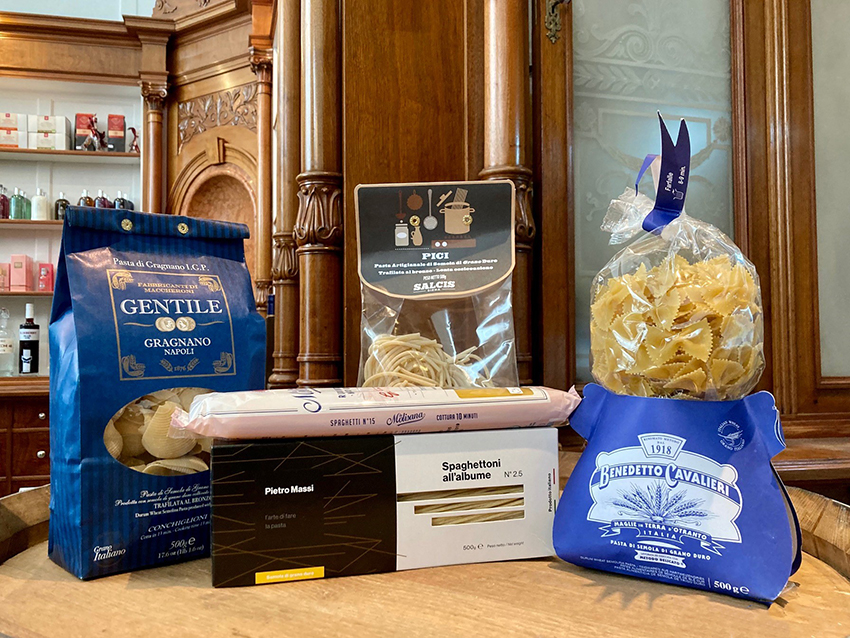 Find Italian specialties in Vienna Alimentari DAS TRIEST